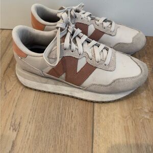 New Balance Beige and Brown Women's Sneakers
